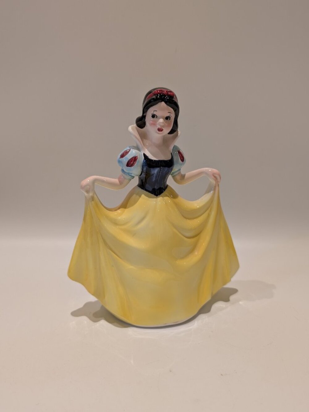 Vintage Snow White Figurine, Walt Disney Productions Japan, 7"